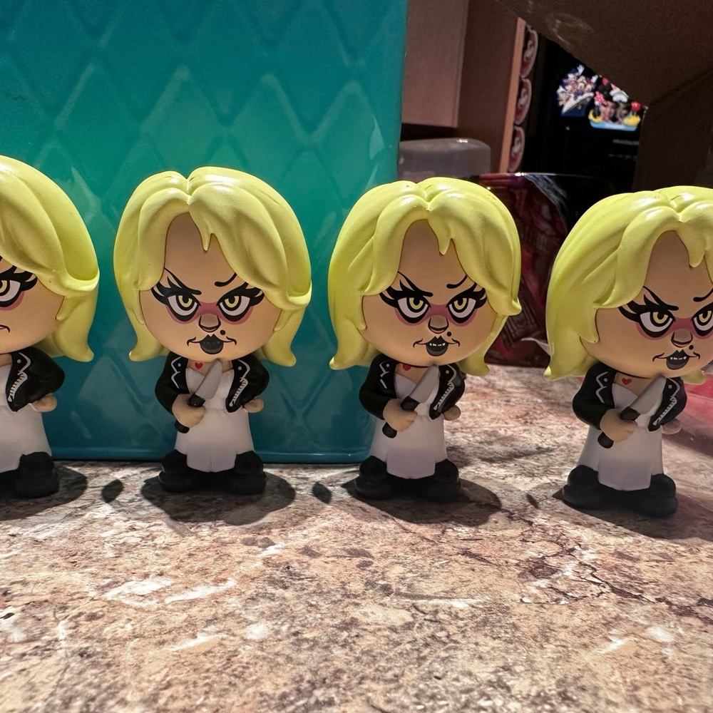 Tiffany Screamer